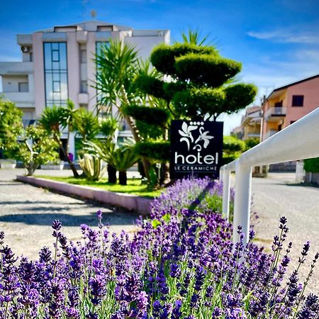 Hotel Le Ceramiche Montalto Uffugo Exteriér fotografie