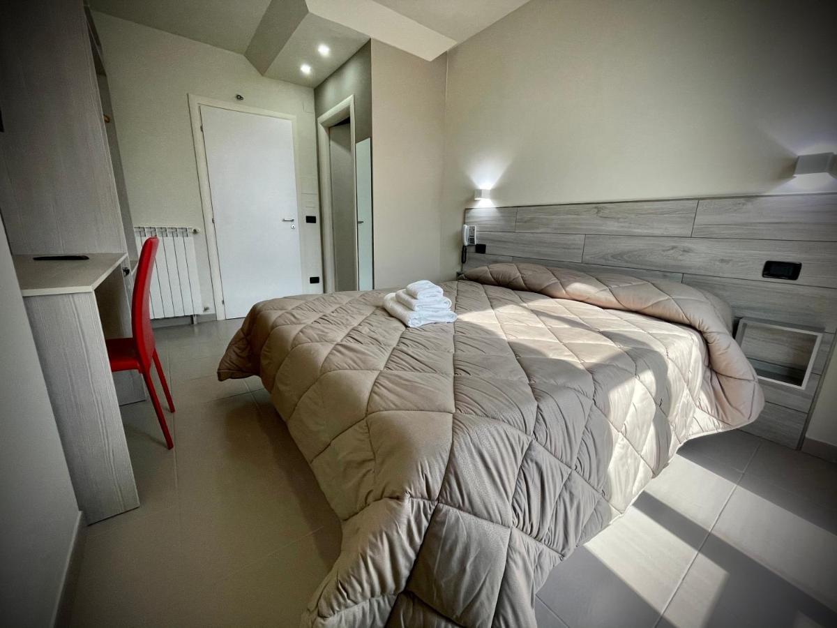 Hotel Le Ceramiche Montalto Uffugo Exteriér fotografie